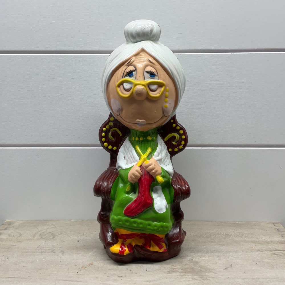 Vintage Knitting Grandmother Rocking Chair Coin Bank Plastic Made in Hong Kong